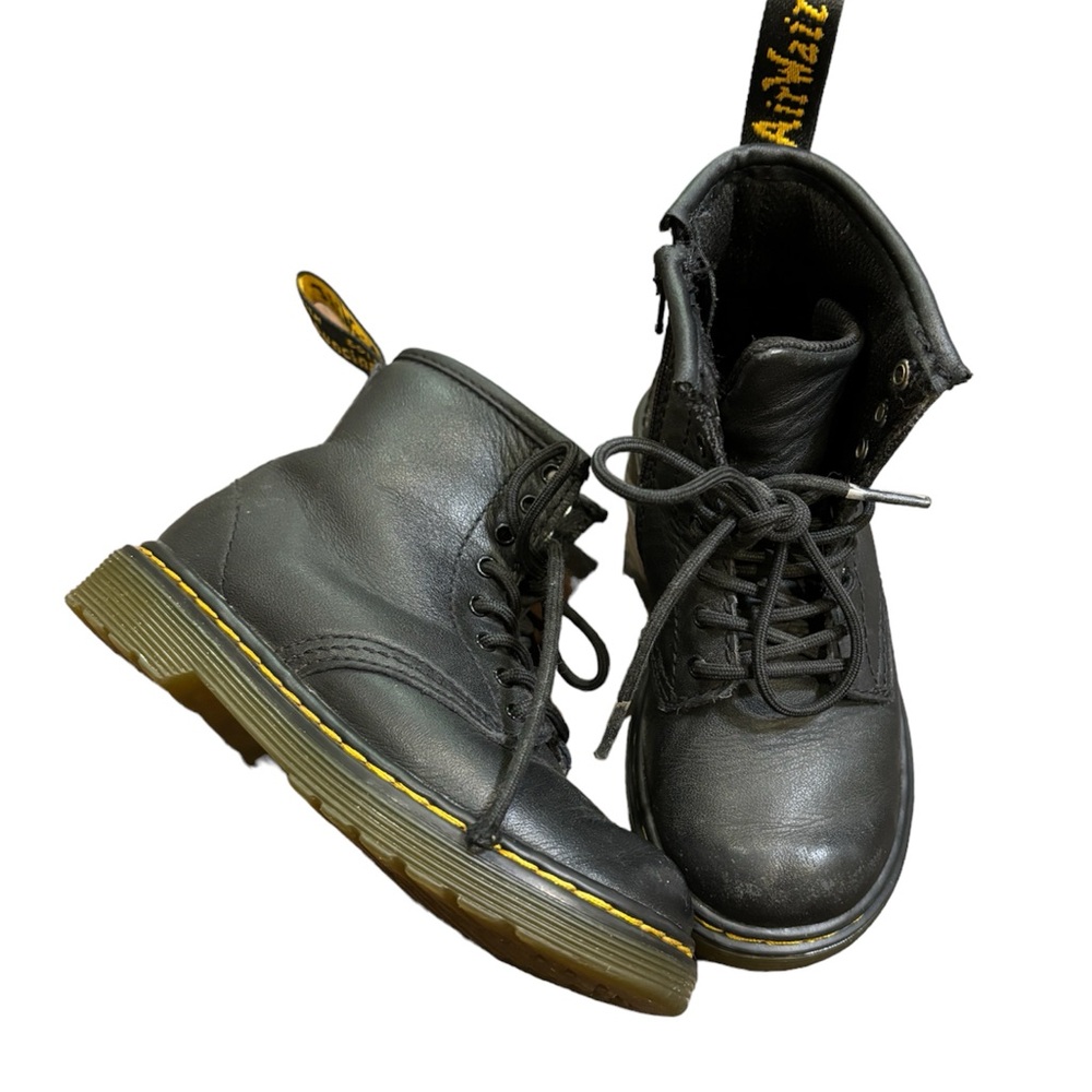 Dr. Martens Black Leather Round Toe Lace Up/Zip Ankle Boots kids Size 9